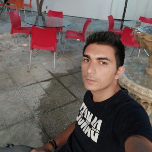 توحید محسنی داش اغولی