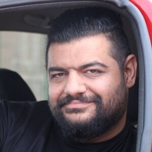 نوید سید نیکخواه