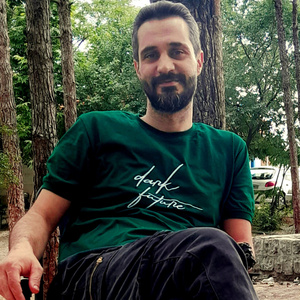 میثم میرزایی