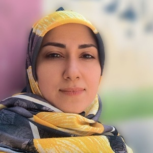 منیره زاده خواست