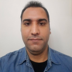 وحید خمسهء