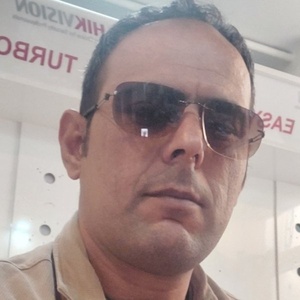 رضا کامران