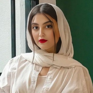 نفیسه علی اکبری شاندیز