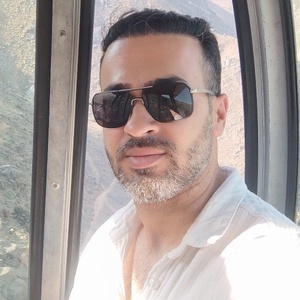 برومند رنگین