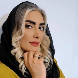 نرجس مهوری