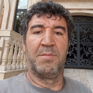 وحید ستوده